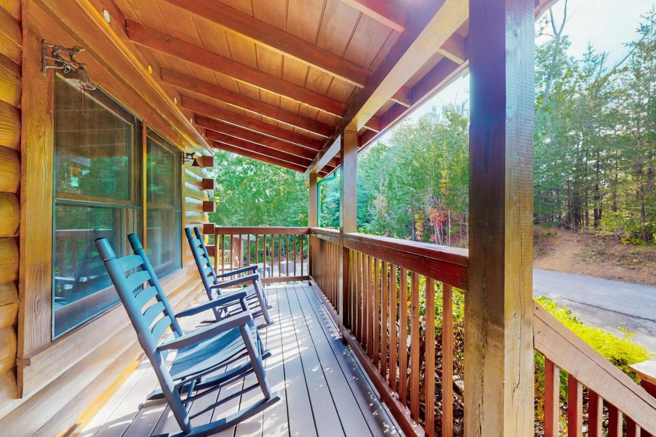 Moose Tracks Lodge Пиджен Фордж Екстериор снимка
