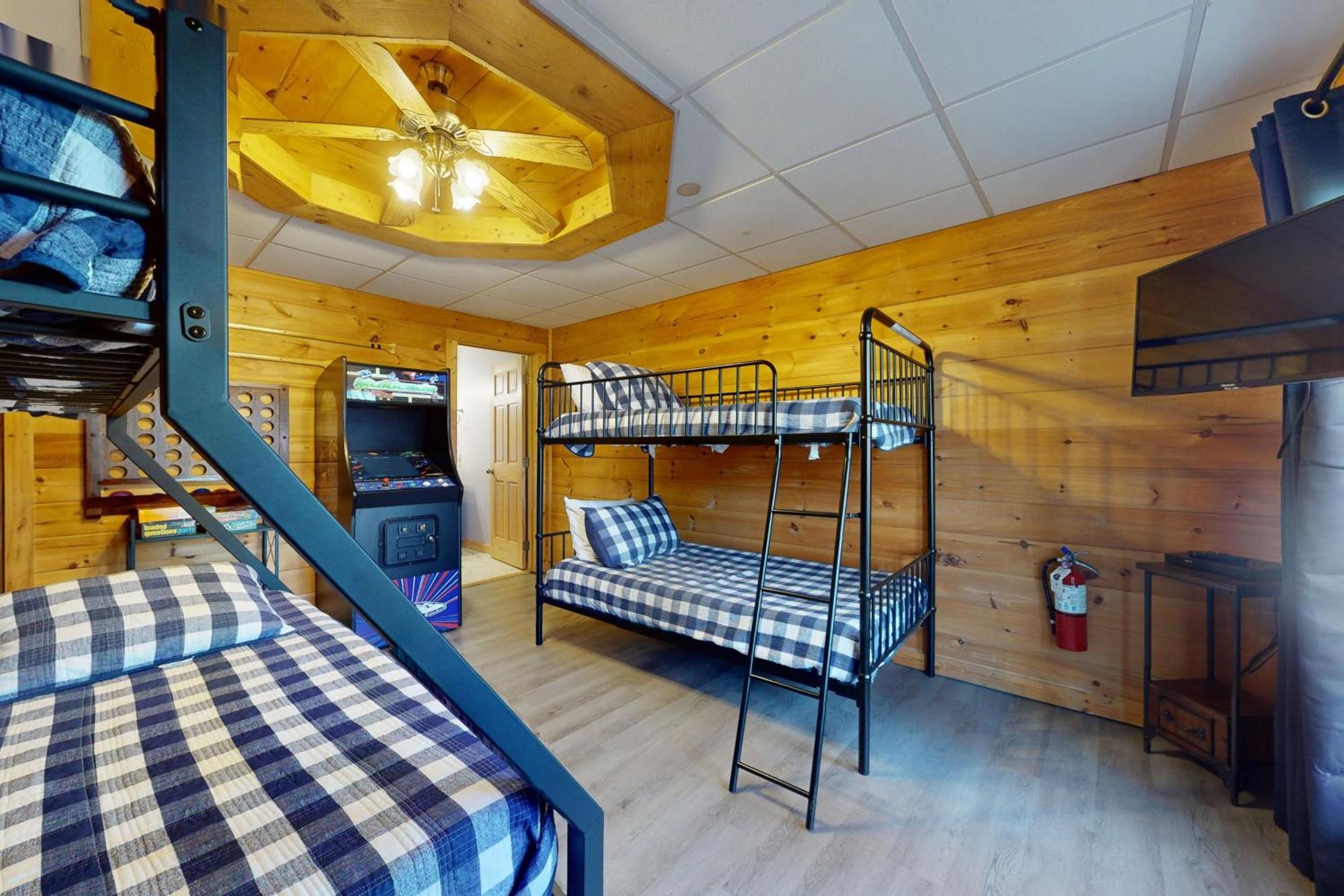 Moose Tracks Lodge Пиджен Фордж Екстериор снимка